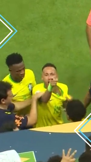 رشق نيمار بعلبة فيشار يتصدر لقطات الأسبوع